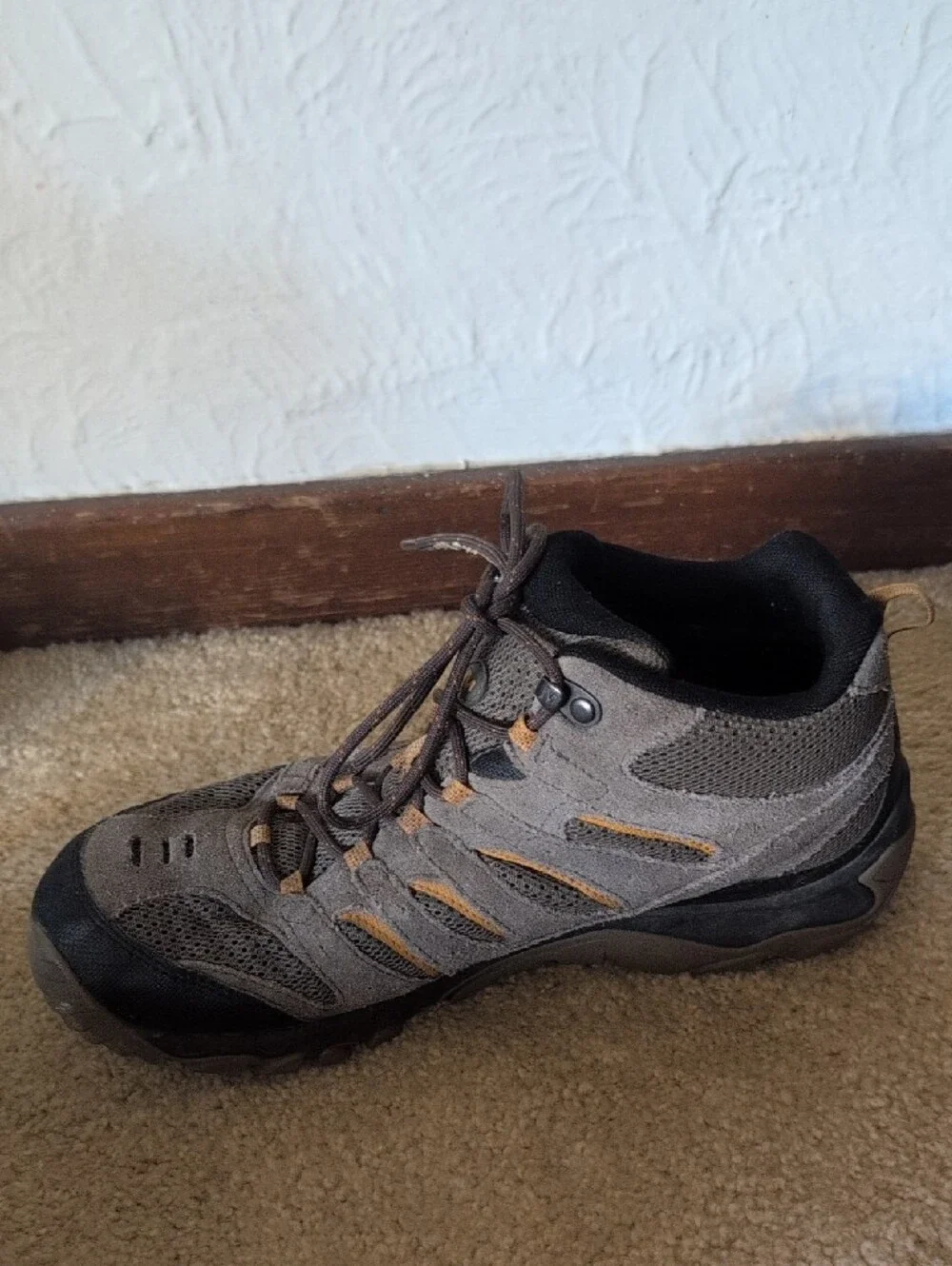 Merrell Men's Brown and Black Trail Boots